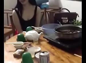 Chinese girl uncovered in a beeline she drunk - VietMon.com