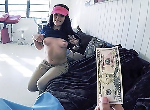 Thick Pizza Delivery Teen Screwed By Purchaser Be beneficial to Cash, POV
