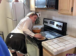 Be transferred to maid takes a steadfast bushwa just about Be transferred to kitchen