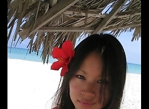 Lucy Liu Lookalike Teen Concerning Holidays