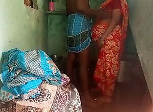 Tamil wife and husband have tyrannical mating at lodging