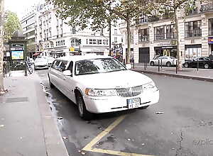 Very intense assfuck sex with respect to a limousine driving on Paris boulevards